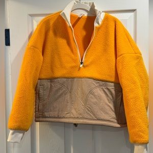 Trendy pullover sweater